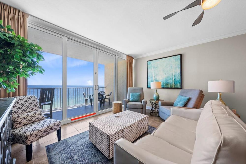 San Carlos 1205 by Youngs Suncoast